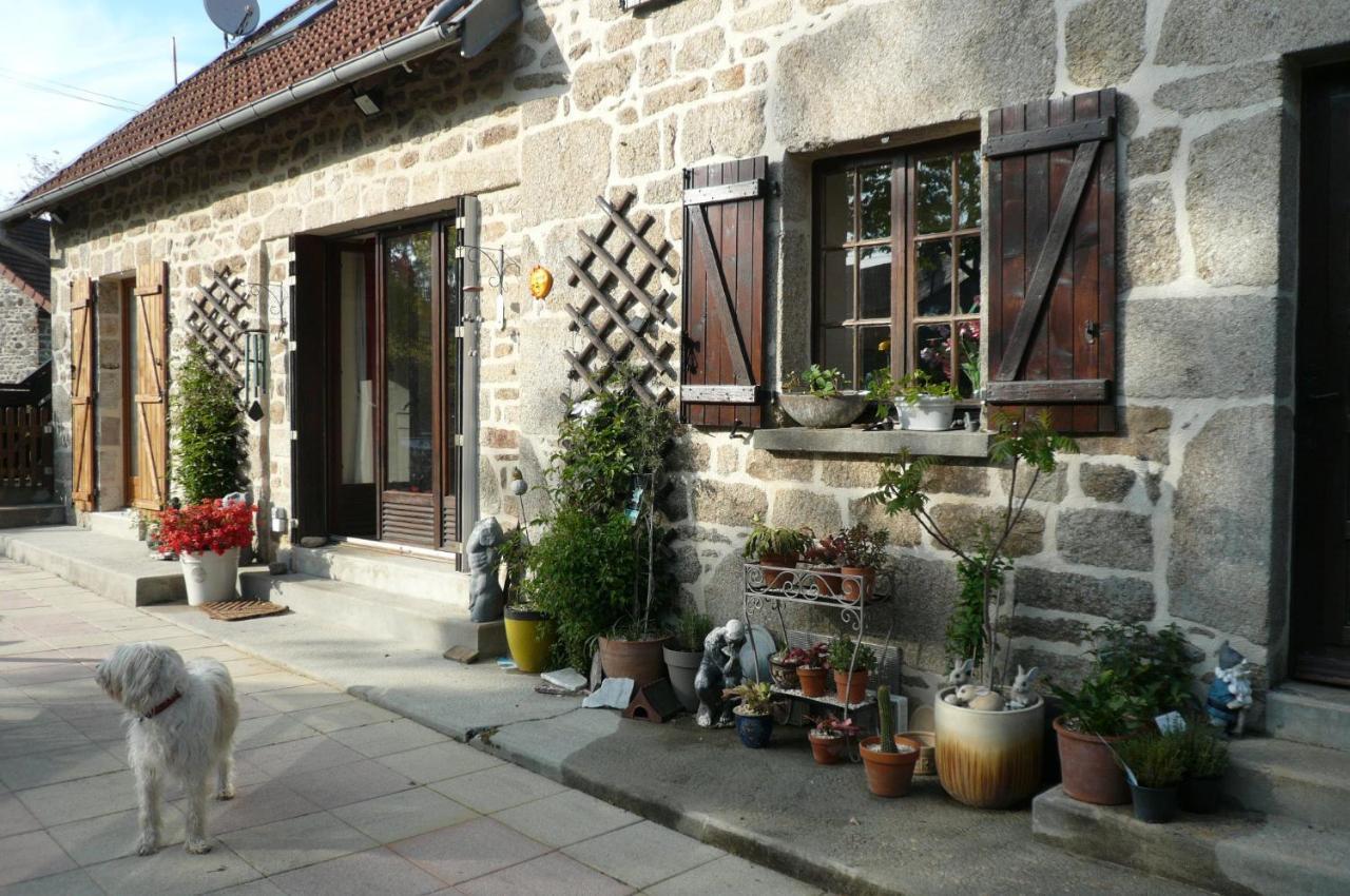 Le Petit Papillon Bed & Breakfast Eymoutiers  Ngoại thất bức ảnh