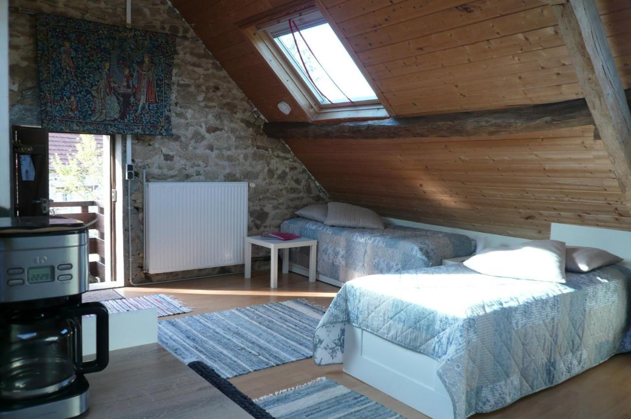 Le Petit Papillon Bed & Breakfast Eymoutiers  Ngoại thất bức ảnh